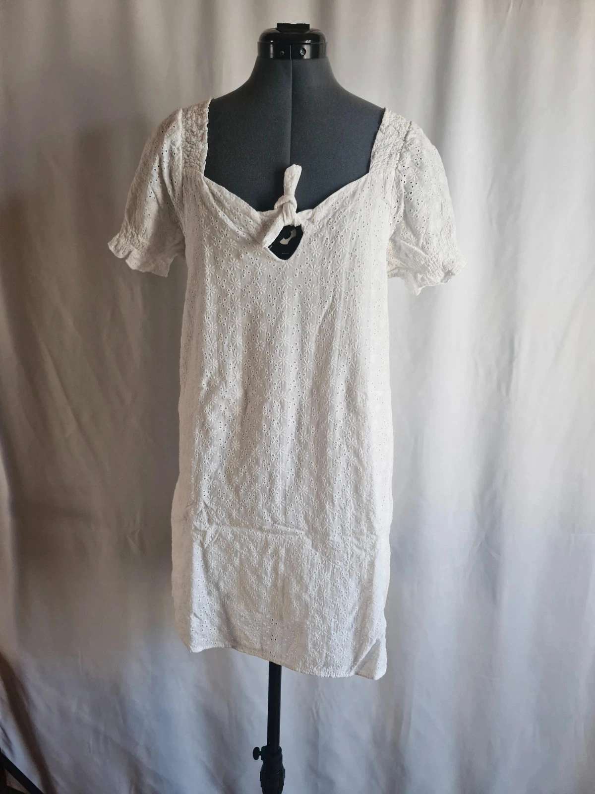 Robe blanche en broderie anglaise femme – esprit bohème romantique – Taille S